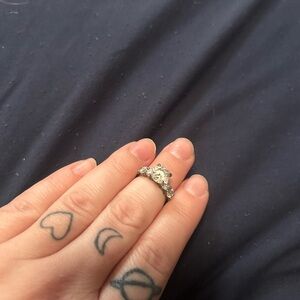 Elegant Silver Ring with Clear Stones